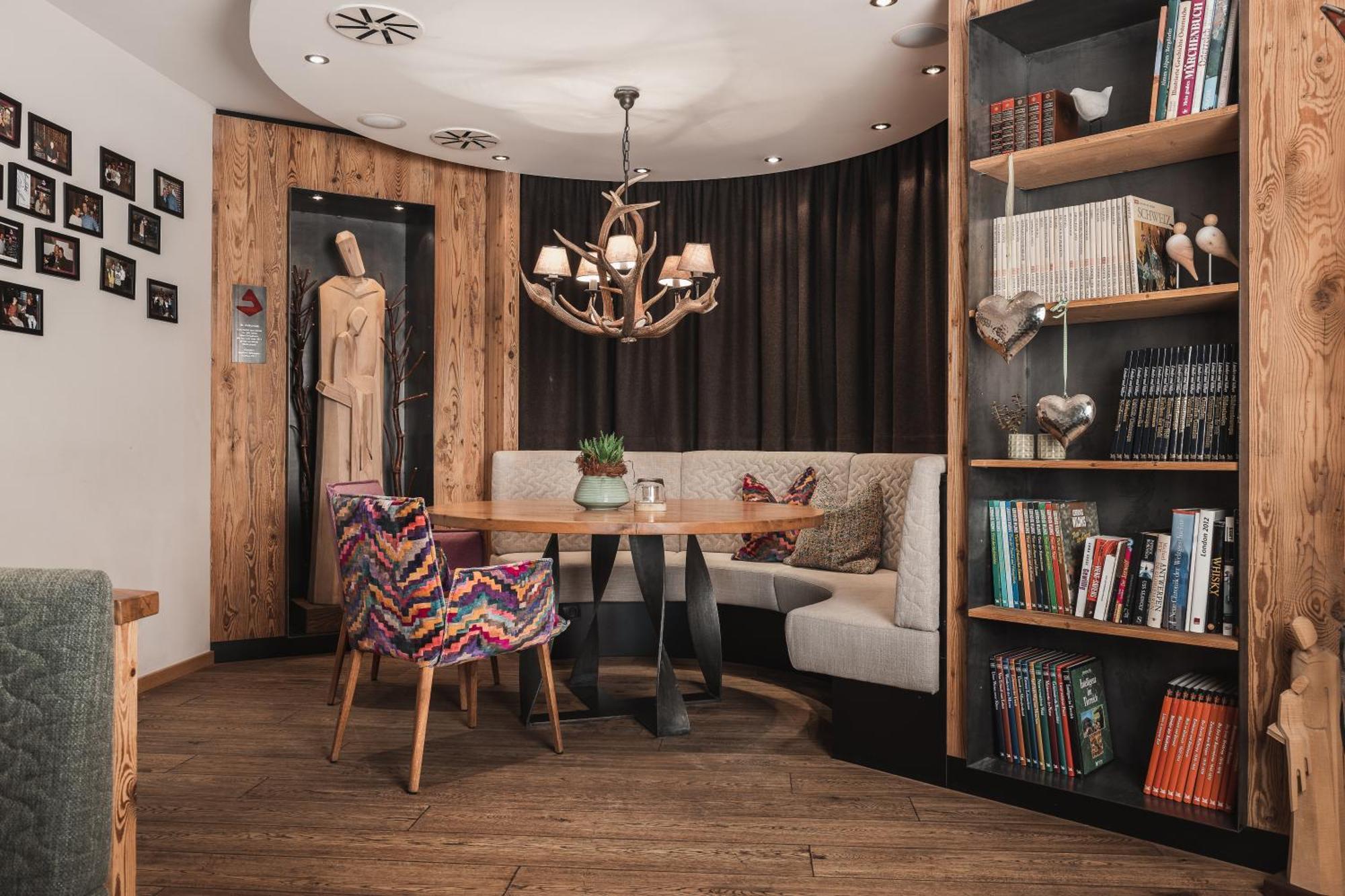 Anthony's Life&style Hotel 4*